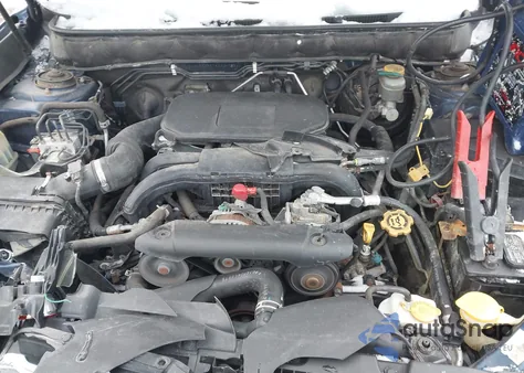 2010 Subaru Outback 2.5I Premium из США, поврежденный, VIN 4S4BRBFCXA3324788